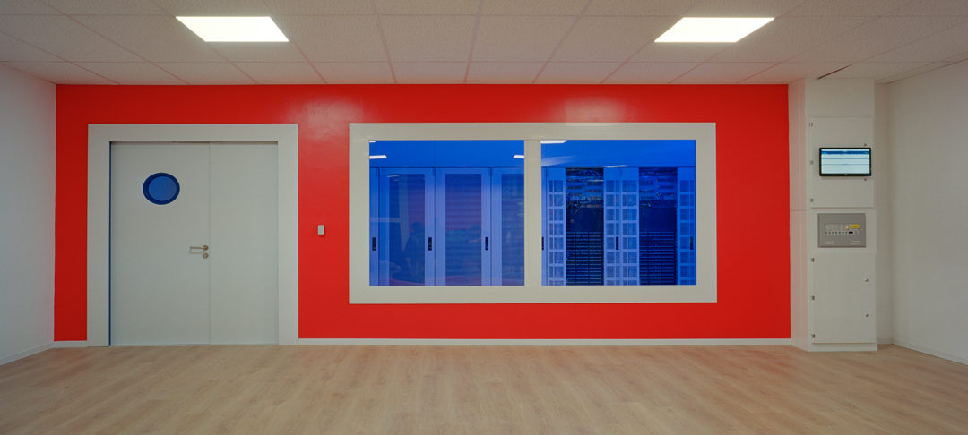 Future-tech's Data Centre Design, Build and Maintenance for European Industrial Distributor - Data Centre Server Room